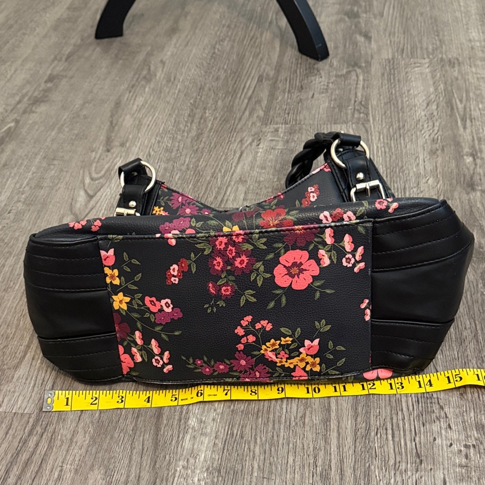 Apt. 9 Black and Pink Floral Shoulder Bag and Wallet - Picture 4 of 16